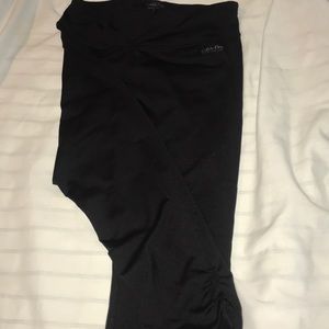 Calvin Klein ankle leggings
